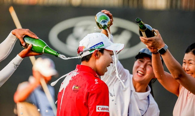 米体：邓弗里斯预计12月中旬回归；姆希塔良、达米安接近复出